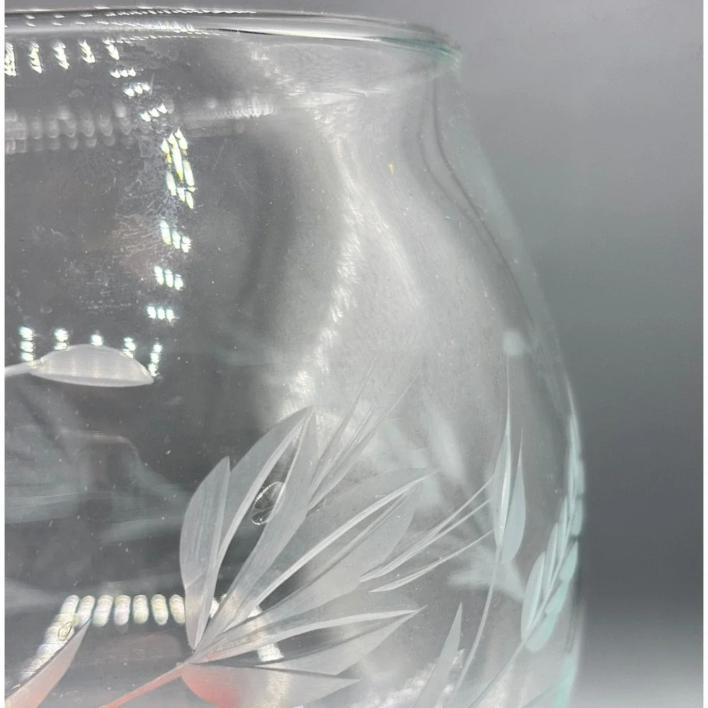 Vintage Cut Glass Floating Pillar Candle Holder Wheat Leaf Pattern Clear 7.5